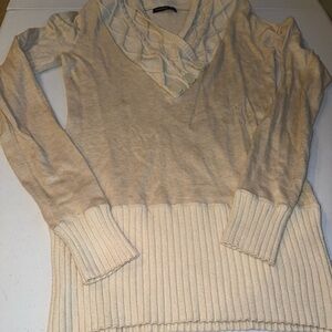 Amelie Boutik Sweater Women Size XL Blue Beige Tan Cowl Neck Button Accent Tunic
